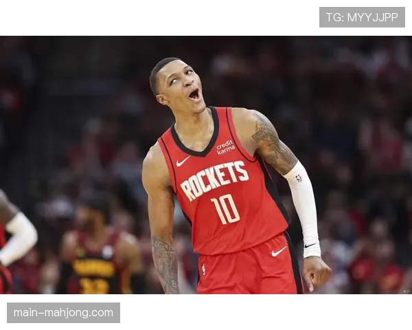 贾巴里·史密斯8投0中仅得3分5失误，火箭加时惜败勇士罪臣