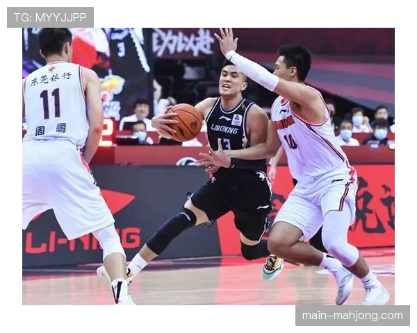 广东关键球处理能力下滑 末节进攻选择混乱导致比赛失利